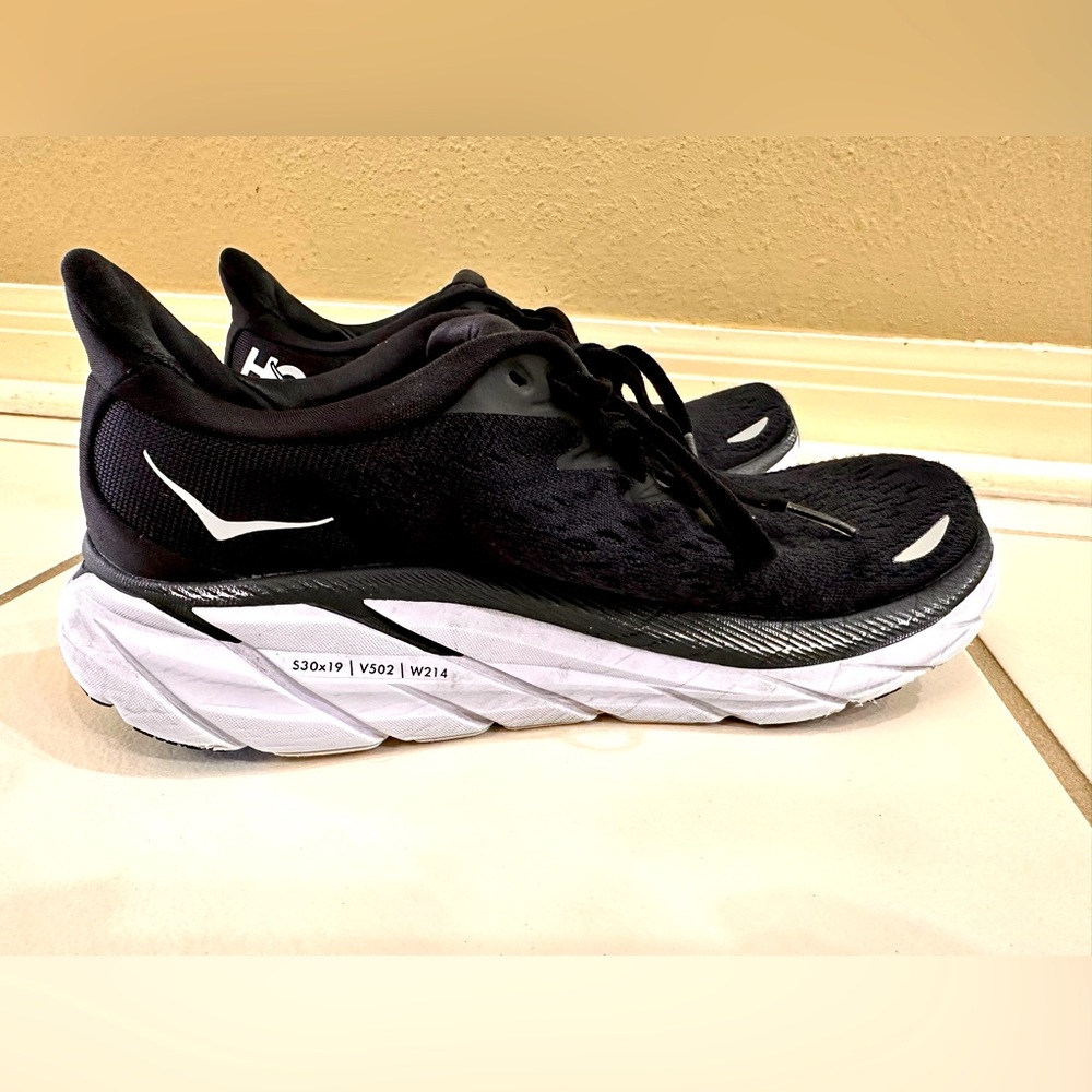 Womens Hoka One One Clifton 8 Black Running Sneakers Shoes 1119394 BWHT S: 6 B